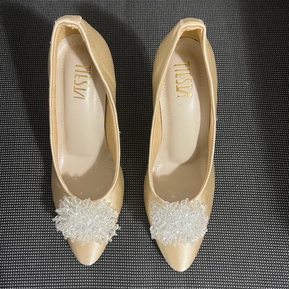 heels - Picture 2 of 2